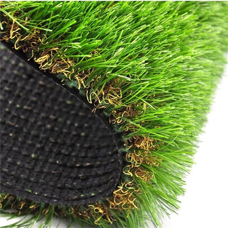 Rumput permaidani sintetik taman